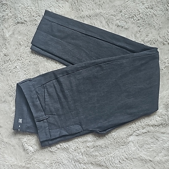 Old Navy High-Rise Pixie Skinny Pants - Picture 5 of 6